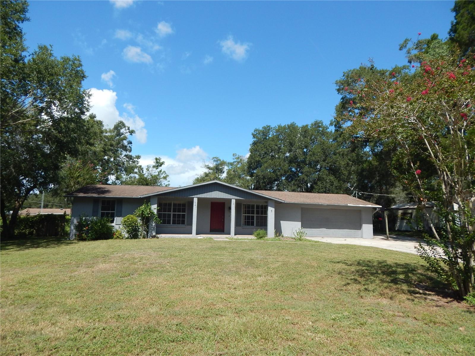 12147 SCOTT DR